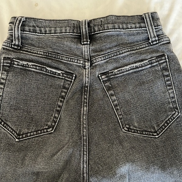 Abercrombie & Fitch Women’s Skinny Ripped Jeans - Picture 3 of 4